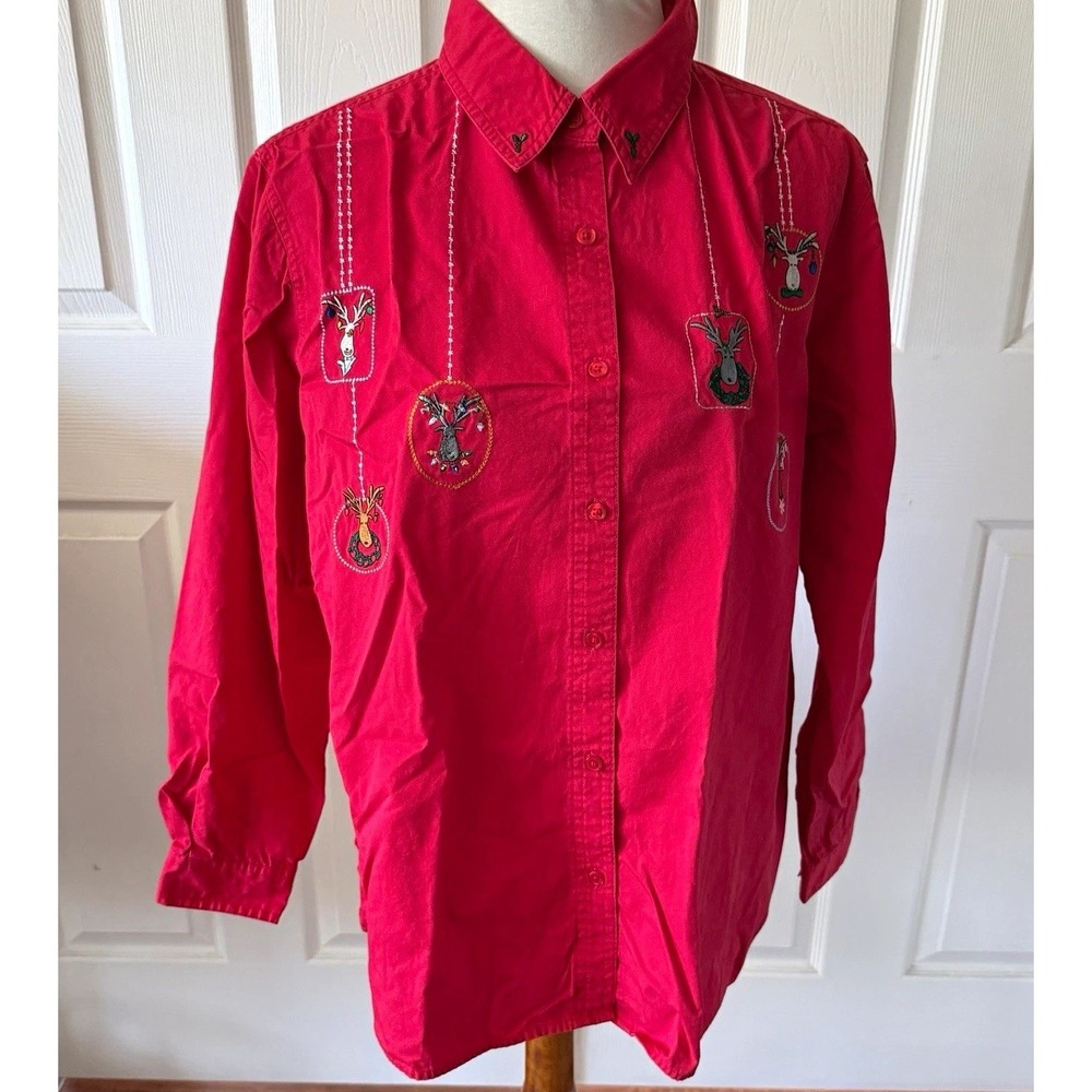 Vintage 90s Reindeer Embroidered Christmas Button Up Shirt Red XL Basic Editions
